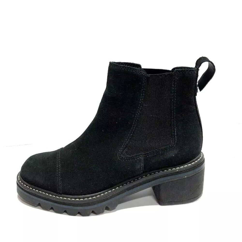 Bernardo Salem Womens Boots Black Suede Size 6.5 M-Back pull tab is torn!